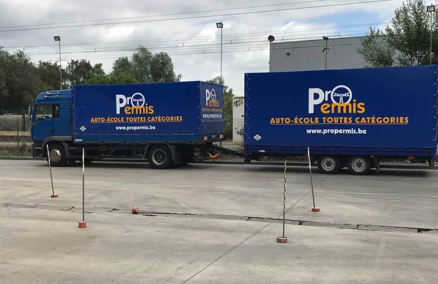Le permis camion-remorque